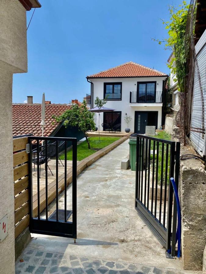 Wild Pear Old Town Boutique Accommodation Ohrid Exterior foto